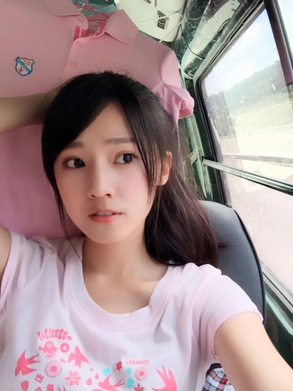 小清新美女安婕希(陈奕安)清纯写真图片