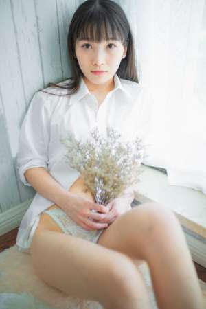 丸子头清纯美女爆乳诱人风骚私房美女图片