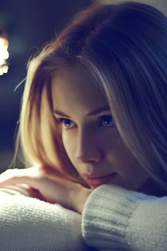 漂亮欧美美女户外高清唯美写照