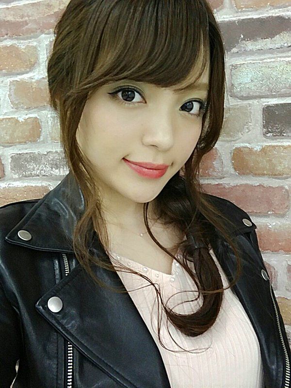 日本新晋偶像栗原美纱(栗原みさ)自拍写真