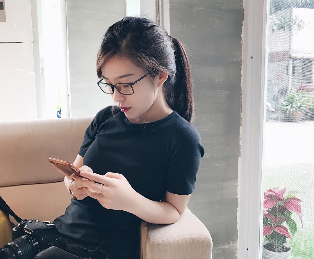 90后小美女My My养眼私拍照图片
