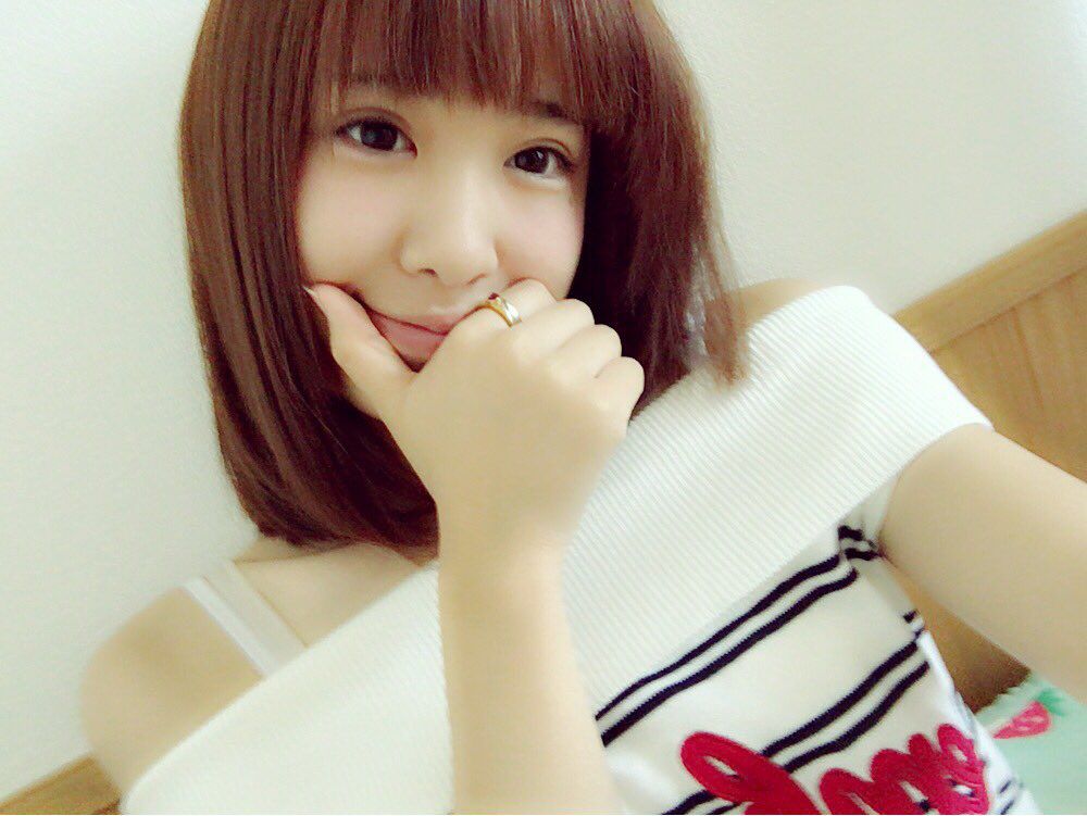 日本美少女山口璃私拍养眼图片