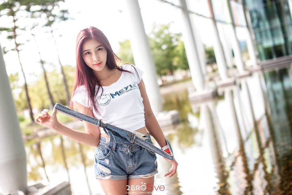 韩国美女模特吴雅熙魔鬼身材写真图片