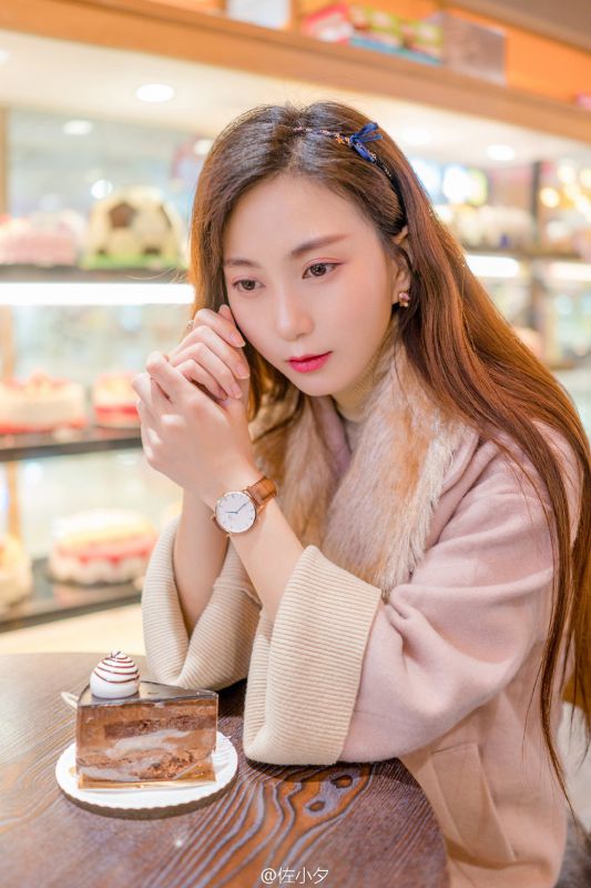 美女摄影师佐小夕微博私拍唯美图片