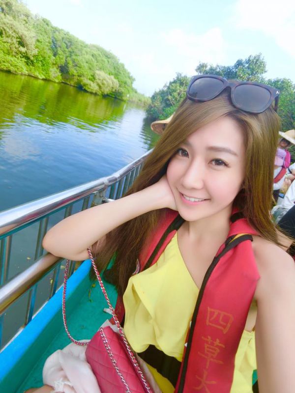 台湾美女模特Irene小头私拍图片合辑