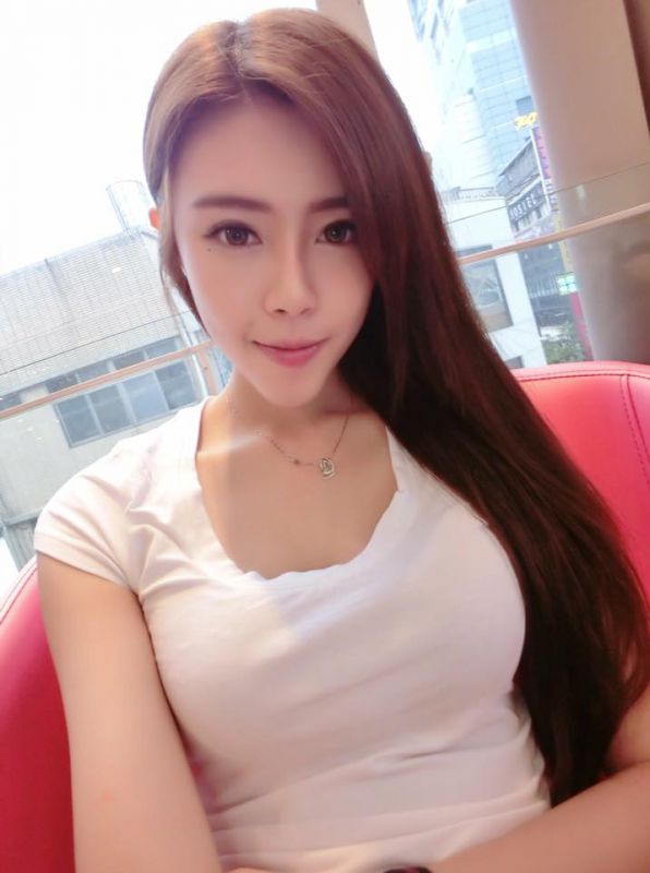 比基尼美女Hannah Yap自拍美图合辑