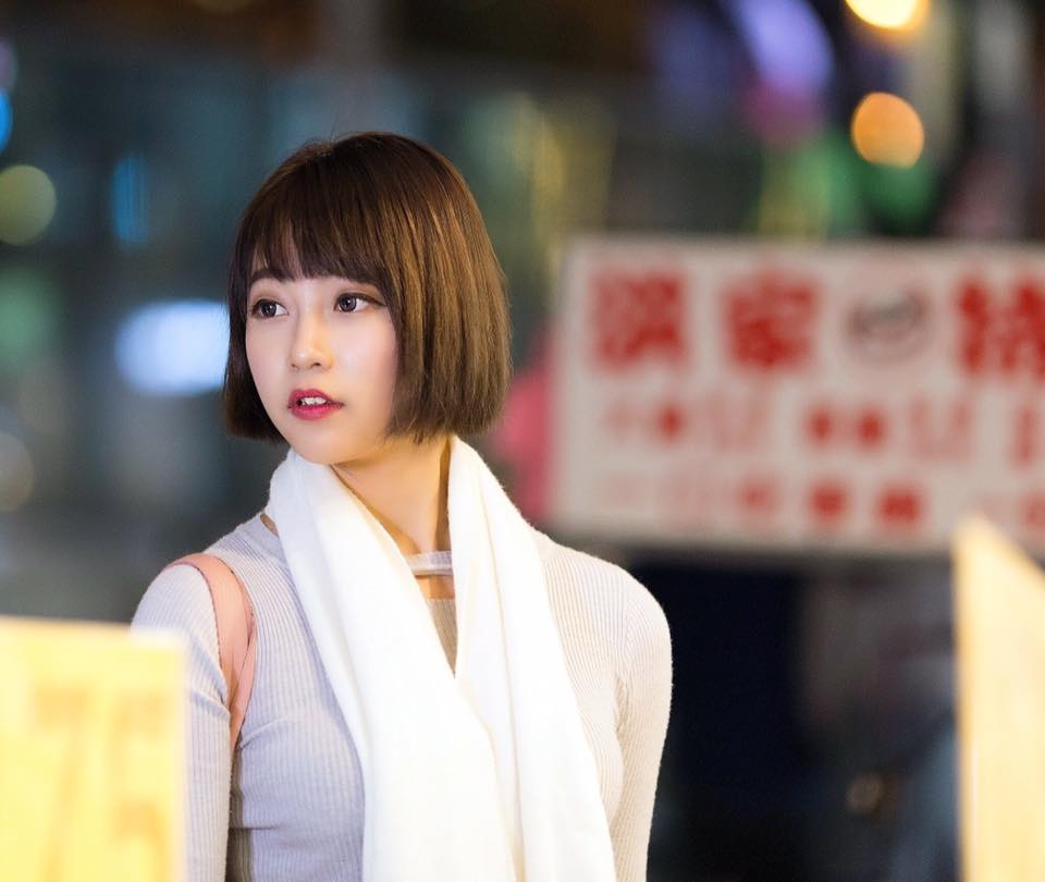 90后美胸美女林文婷修理工性感写真