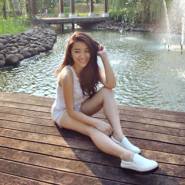 印尼华人美女Cindycendana甜美笑容私拍图片