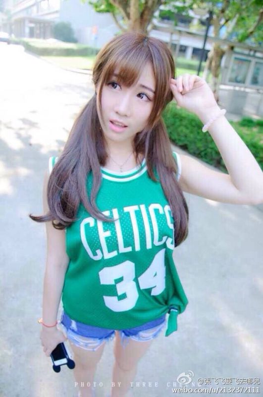 高清养眼美女张飞飞微博灵动美照图片
