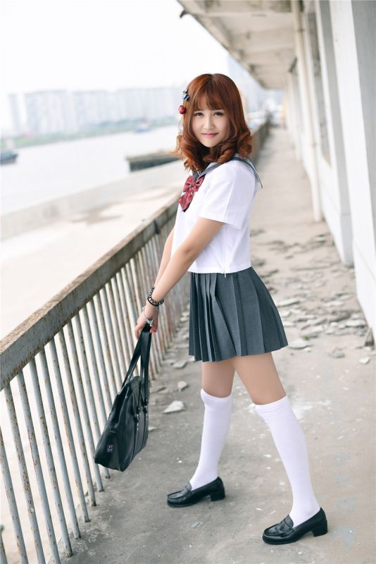 日系校服少女户外小清新写真合集