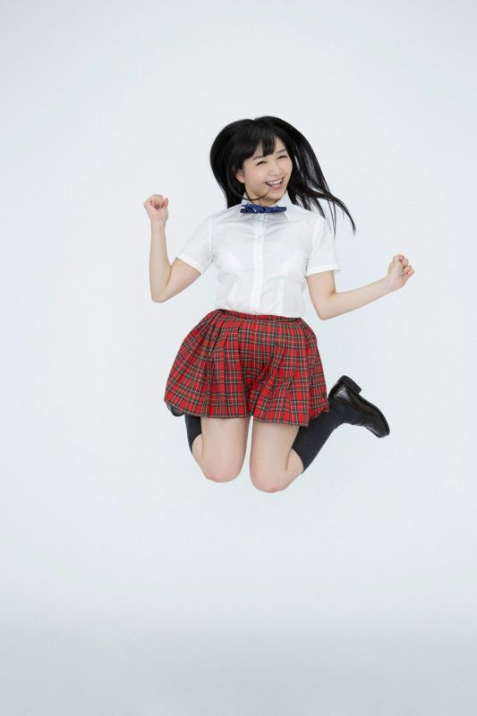 日本可爱mm私房短裙迷人写真