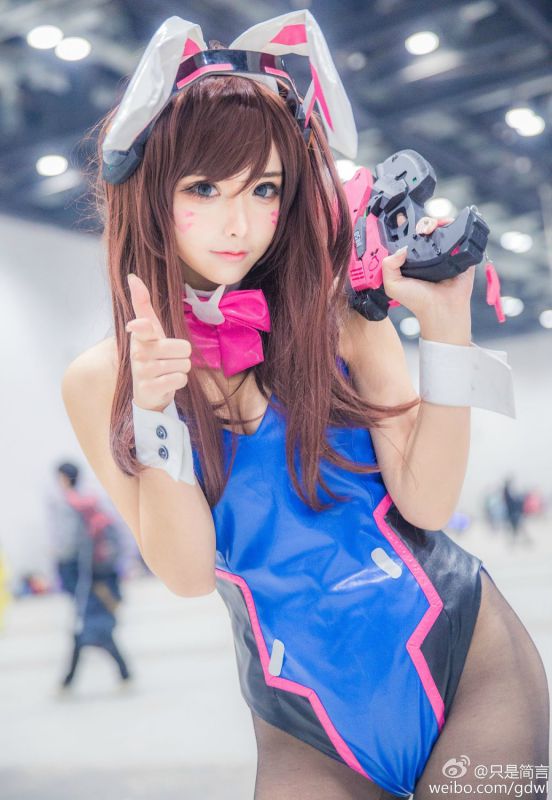 真人cos美女只是简言二次元Coser特集