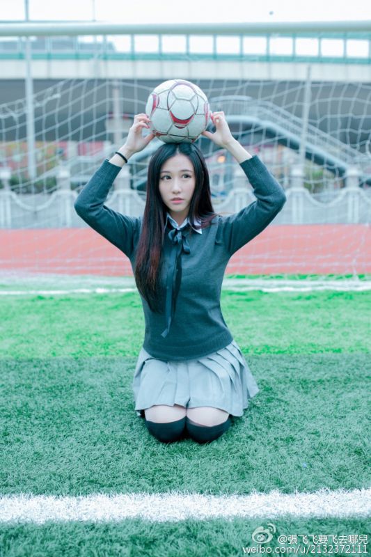 高清养眼美女张飞飞微博灵动美照图片