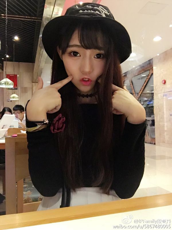 美少女图片段亚丹微博养眼美照合辑