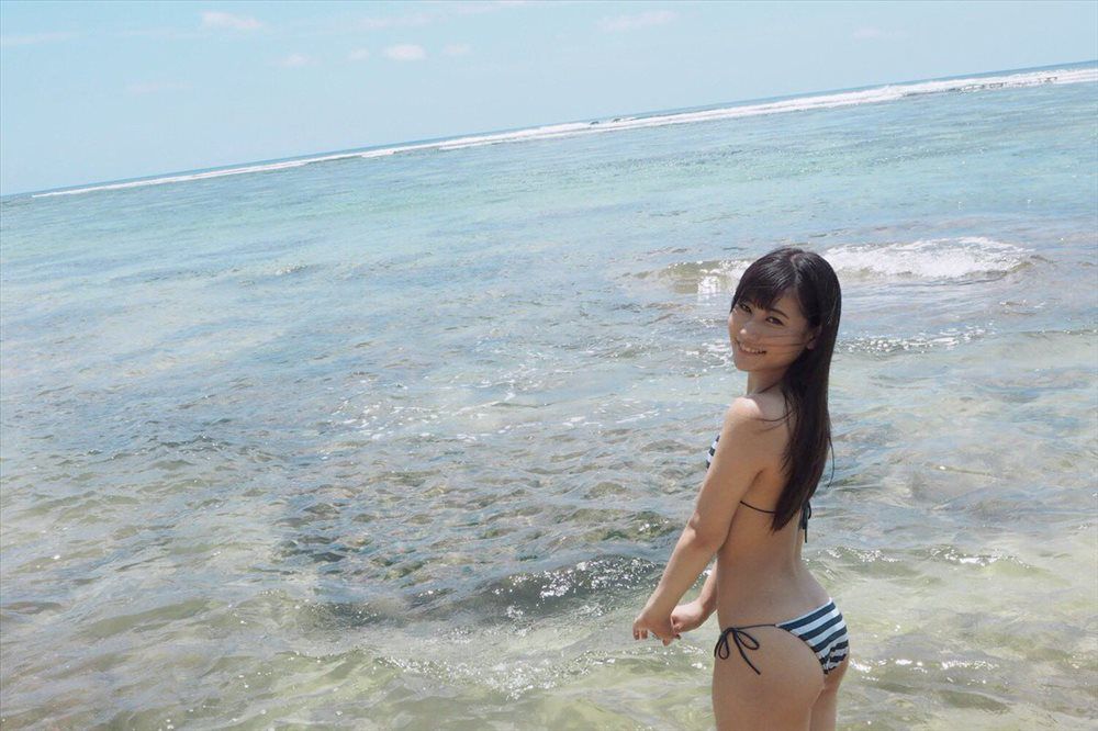 日本美少女江藤彩也香私拍照图片