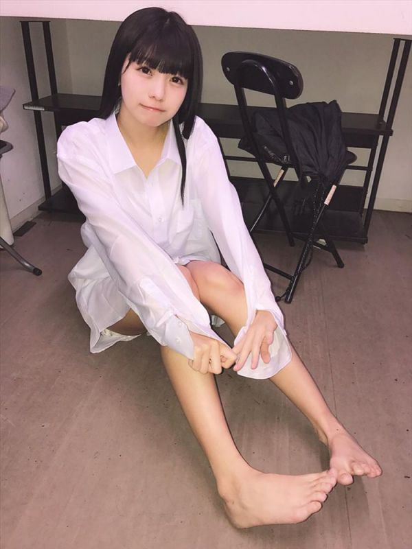 可爱小美女石川夏海私房照图片