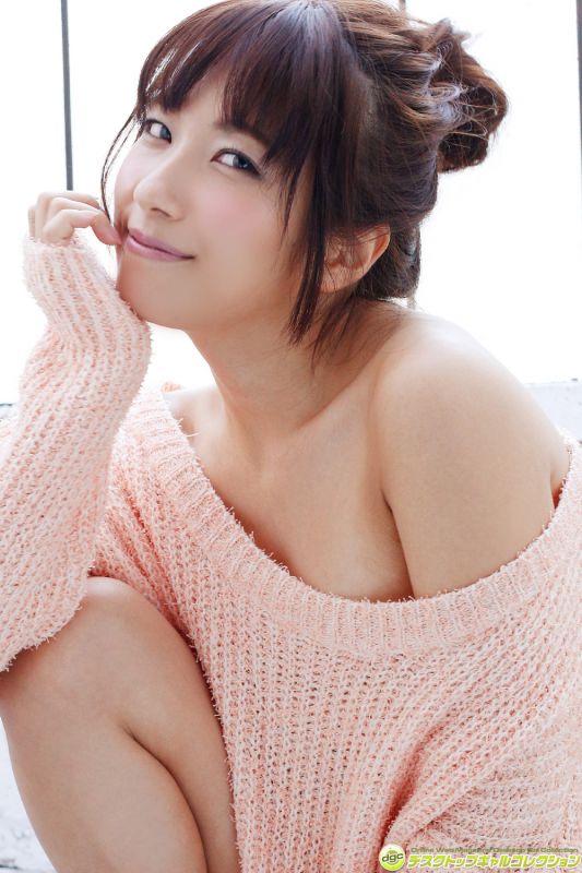 日本丰满女郎佐藤圣罗高清私房照