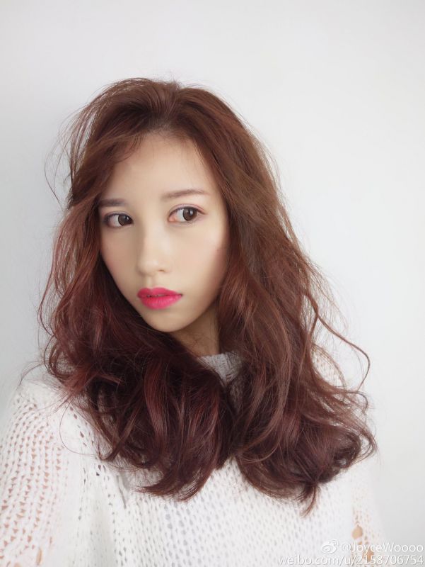美女模特儿吴诗怡微博私拍照图片