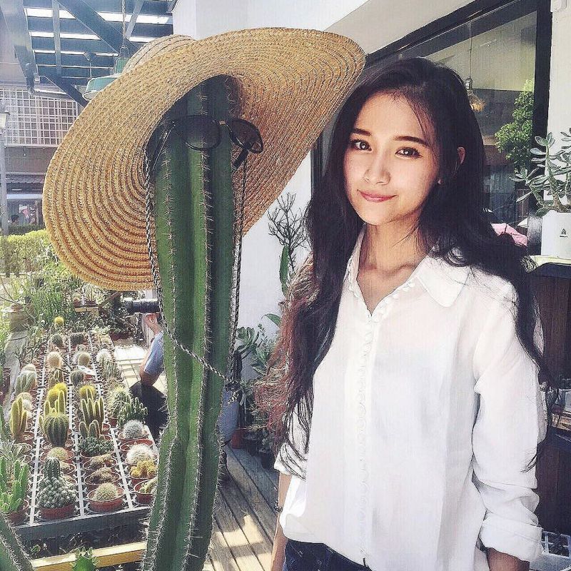 清纯甜美美女Olala Oshia私拍图片大全