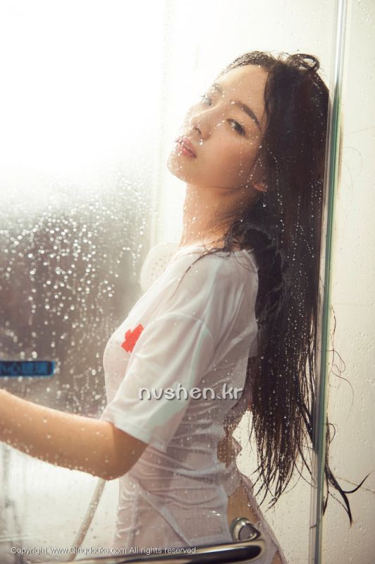 90后肉感少女尤Una娜性感诱惑写真