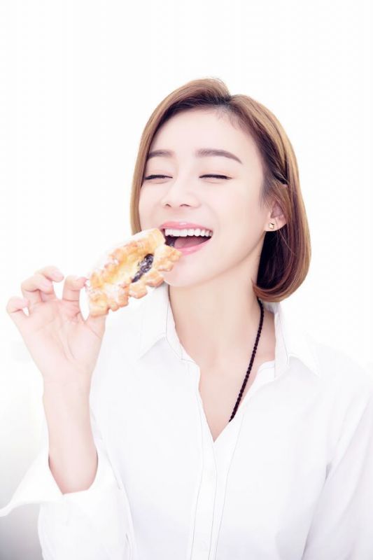 内地女艺人袁姗姗俏皮可爱写真