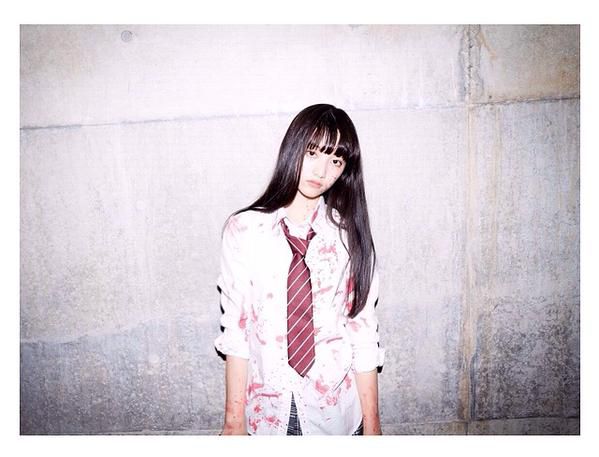 日本养眼美女山田爱奈户外清纯靓丽美照