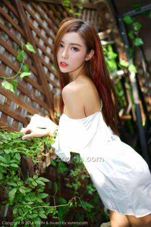 性感小美女梦小楠小夜猫私房诱惑写真