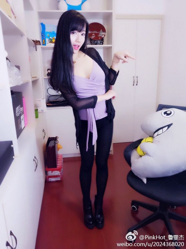 高颜值美女鲁雯杰微博美照图片集锦