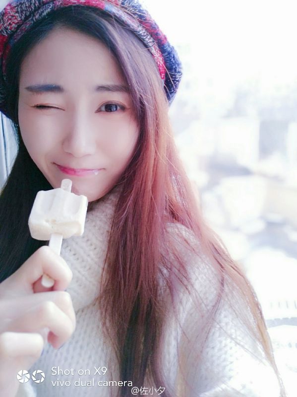 美女摄影师佐小夕微博私拍唯美图片