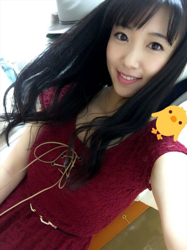 日本清纯美女坂口ちな养眼私拍美照