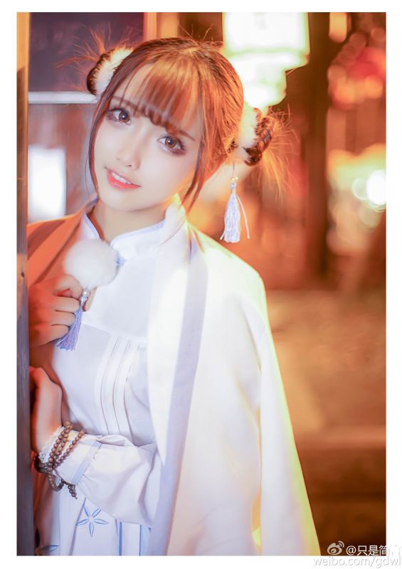 真人cos美女只是简言二次元Coser特集