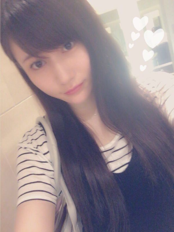 日本美少女江藤彩也香私拍照图片