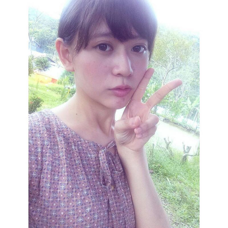 台湾清纯美女简拉娜私拍图片合辑