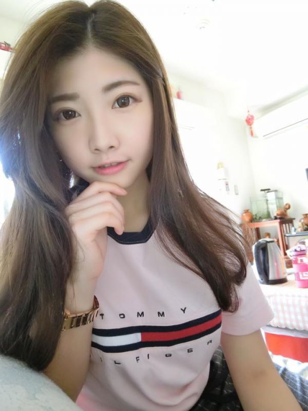 高颜值美女舒舒SuSu私拍美图合集