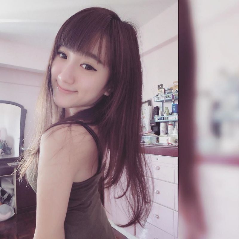 文艺清纯美女杨宝贝(杨虹玲)唯美私拍图片