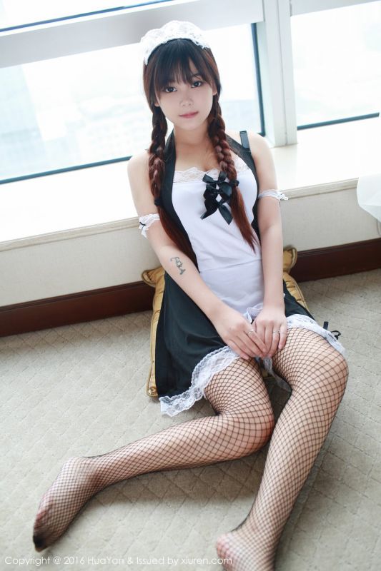 90后小美女小月儿青涩养眼写真图片