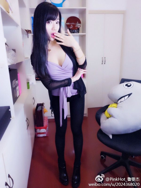 高颜值美女鲁雯杰微博美照图片集锦