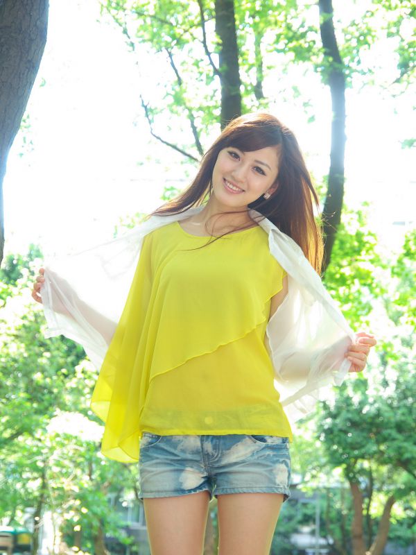 台湾短裙美女村村高清唯美写真