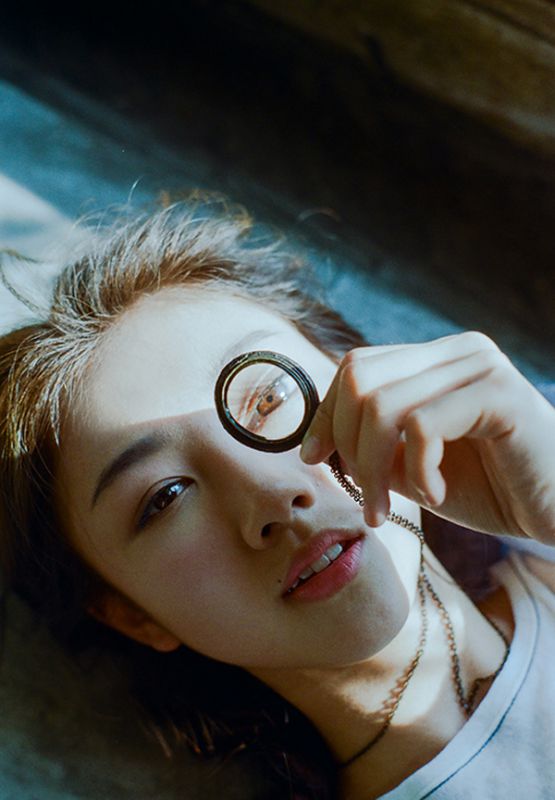 中国美女明星颜卓灵文艺范写真大片
