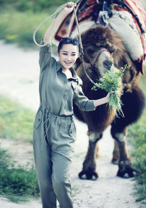 许晴最新写真尽显甜美气息