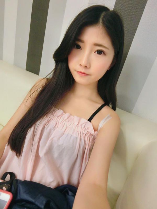 高颜值美女舒舒SuSu私拍美图合集