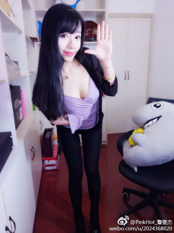 高颜值美女鲁雯杰微博美照图片集锦
