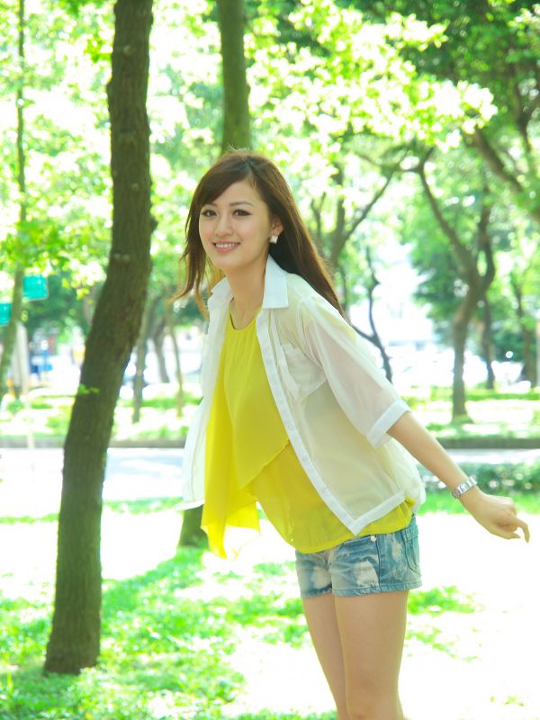 台湾短裙美女村村高清唯美写真
