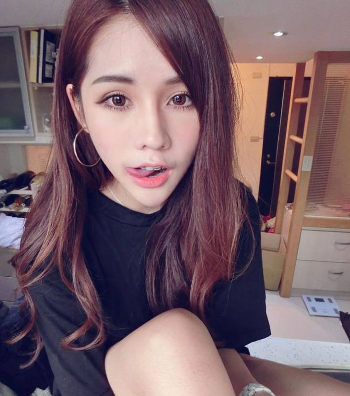 新生代美女郭甜甜养眼私拍图片