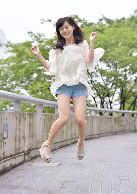 日本校服美女铃木茜音清纯写真图集