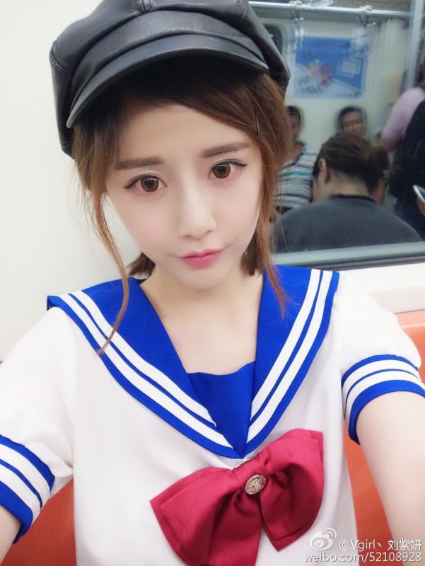 气质氧气美女刘紫妍自拍图片合辑