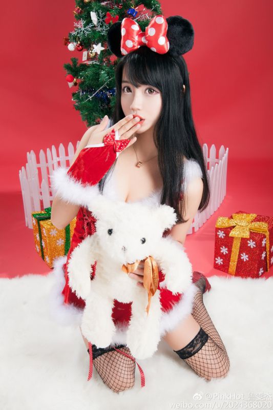 高颜值美女鲁雯杰微博美照图片集锦