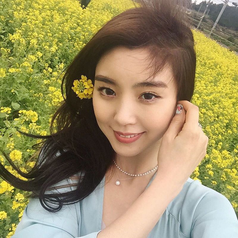 韩国美女模特曹世辉时尚私拍图片