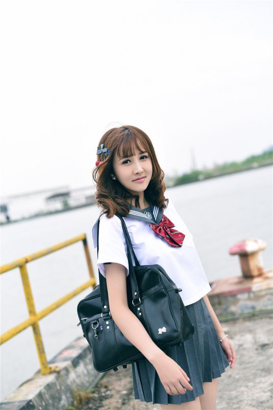 日系校服少女户外小清新写真合集