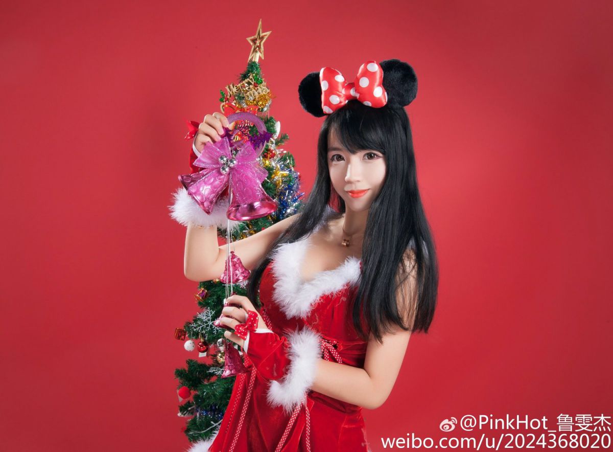 高颜值美女鲁雯杰微博美照图片集锦